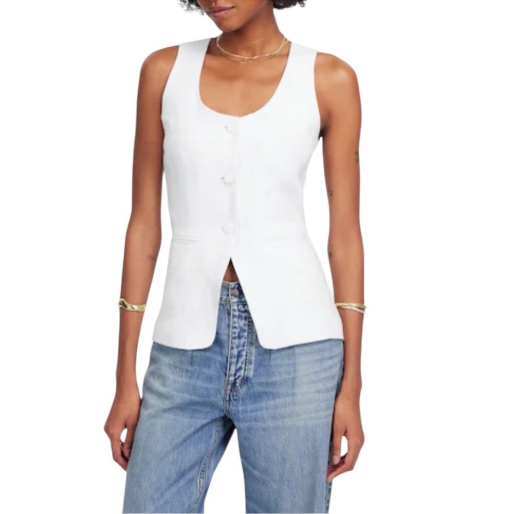 Madewell 100% Linen Scoopneck Cutaway Vest in Salt White - Picture 2 of 7